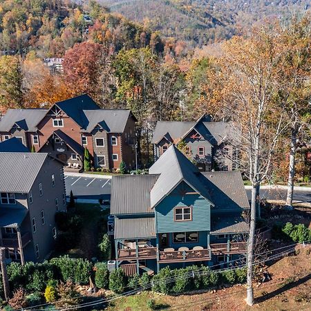 The Majestic Pine Retreat By Stony Brook Cabins Villa Gatlinburg Buitenkant foto